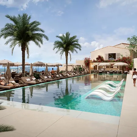 Purobeach מלון 5*